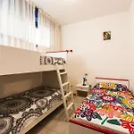 Daire Ideal Getaway For Groups In *